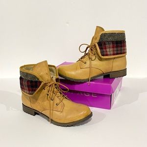 NIB Rampage Jackson Plaid Fold Down Collar Lace Up Combat Ankle Boots